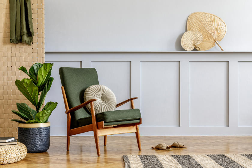 wainscoting